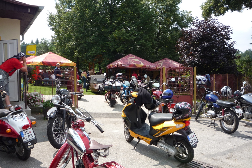 JAWA sraz 2011_1