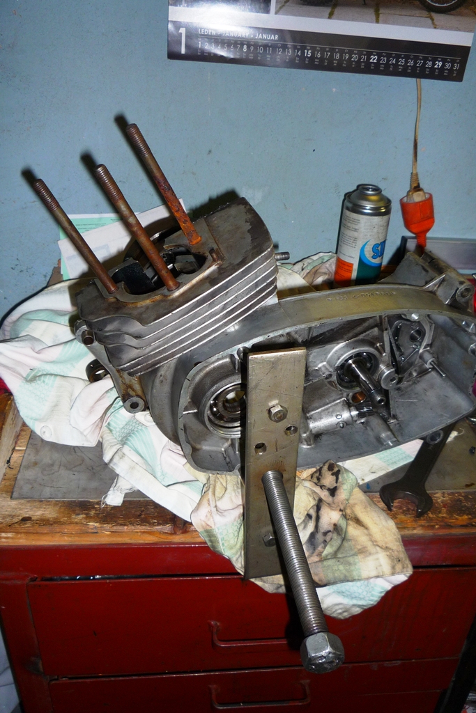Půlení motoru Jawa 350_4